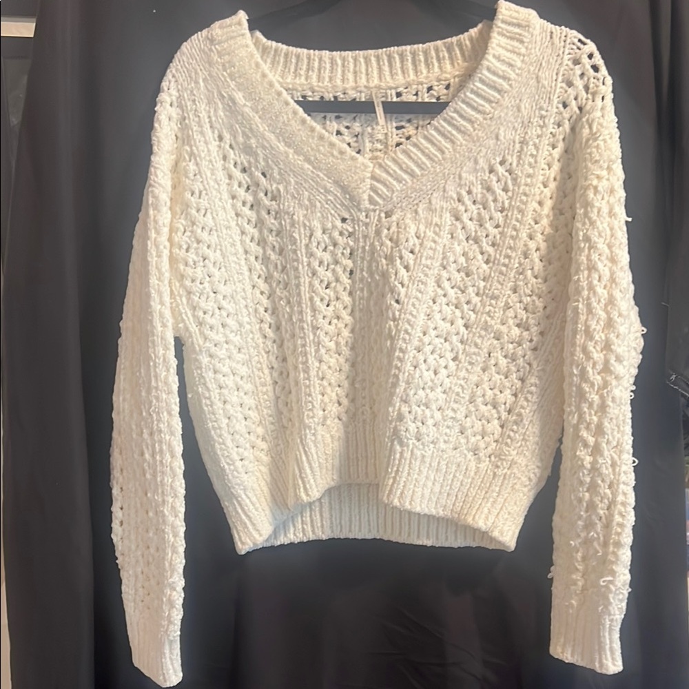 Hello Nite Los Angeles Open Knit V-Neck Sweater β Size Small - Picture 1 of 3